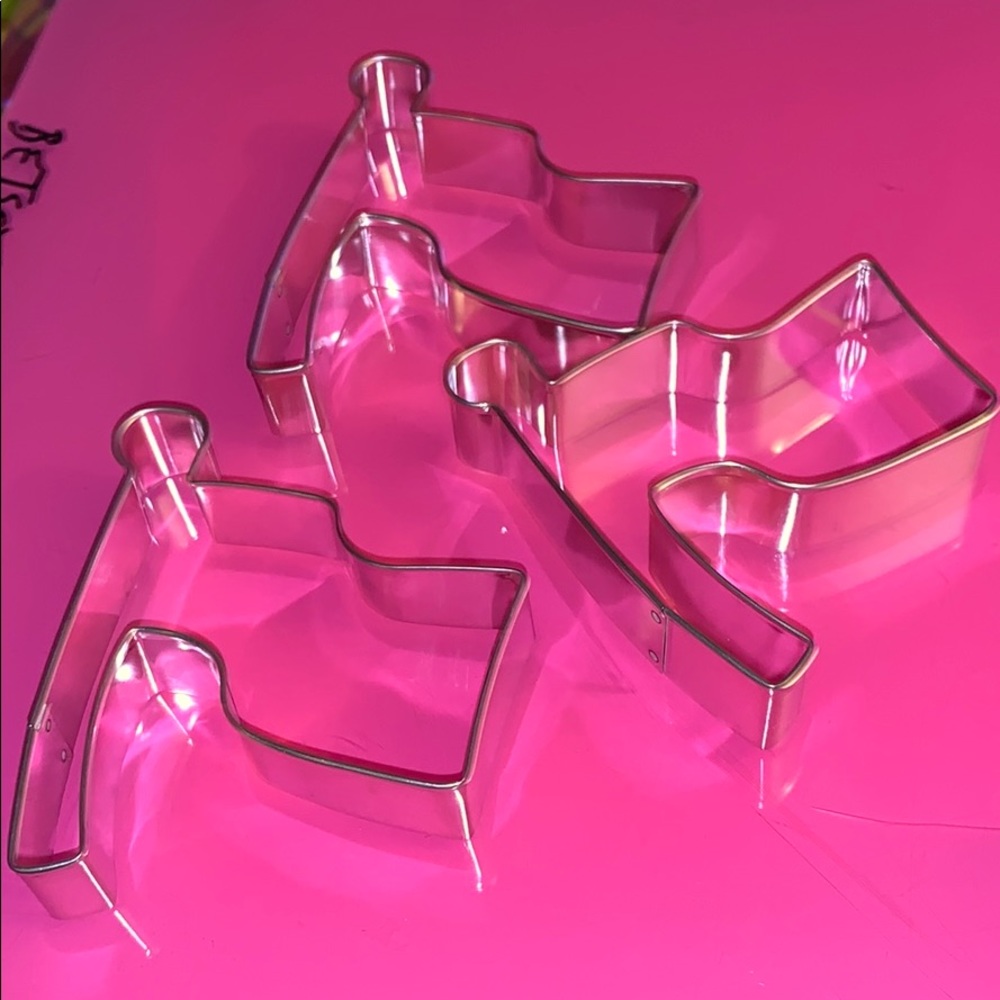New Flag Cookie Cutters. 4 x 4” Ann Clark